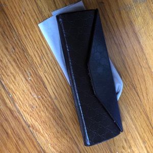 Leather Gucci collapsable eyeglasses case